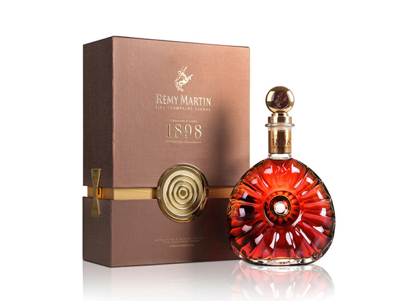 抚顺回收人头马1898（RémyMartin Vintage）优质香槟区干邑白兰地洋酒